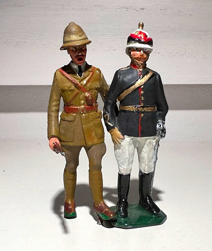 Vintage toy soldier figures - toy,