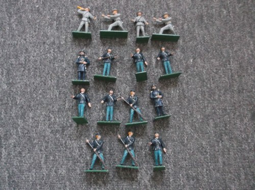 Vintage lead soldiers by - vintage,