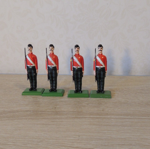 Vintage painted lead scotish - vintage,
