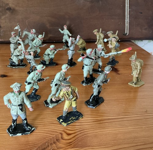 Toy soldiers lone - toy,
