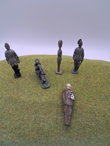 Vintage lead toy soldiers - vintage,