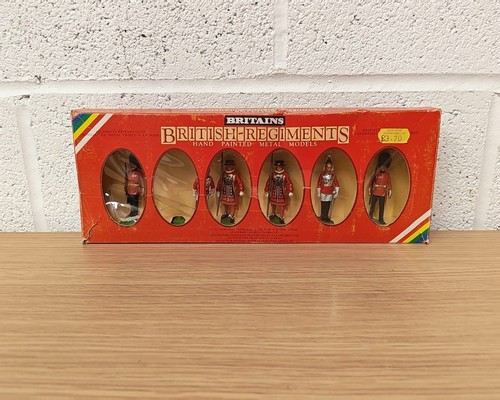 Vintage 1980s toy soldiers - vintage,