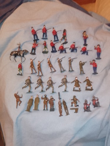 Vintage lead soldiers - vintage,