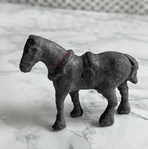Lead horse soldier vintage - horse,