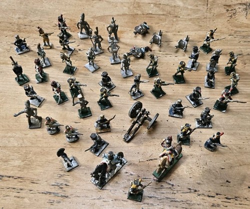 Vintage lead metal toy - metal,