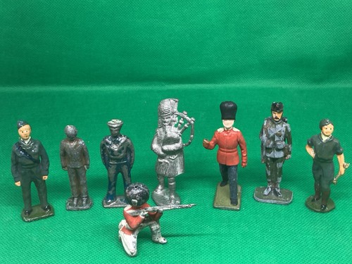 Job lot mainly solid cast - lot,