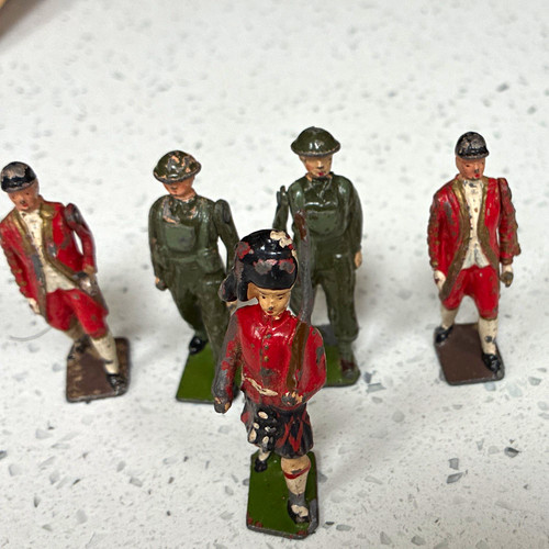 Painted lead british - 5x,