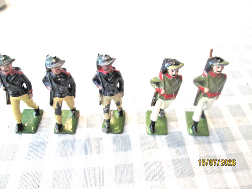 Britains lead italian - x,
