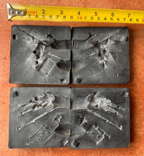 Two lead toy soldier - two, moulds