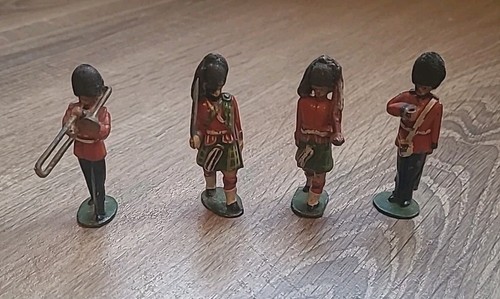 Vintage english lead - lead, soldiers